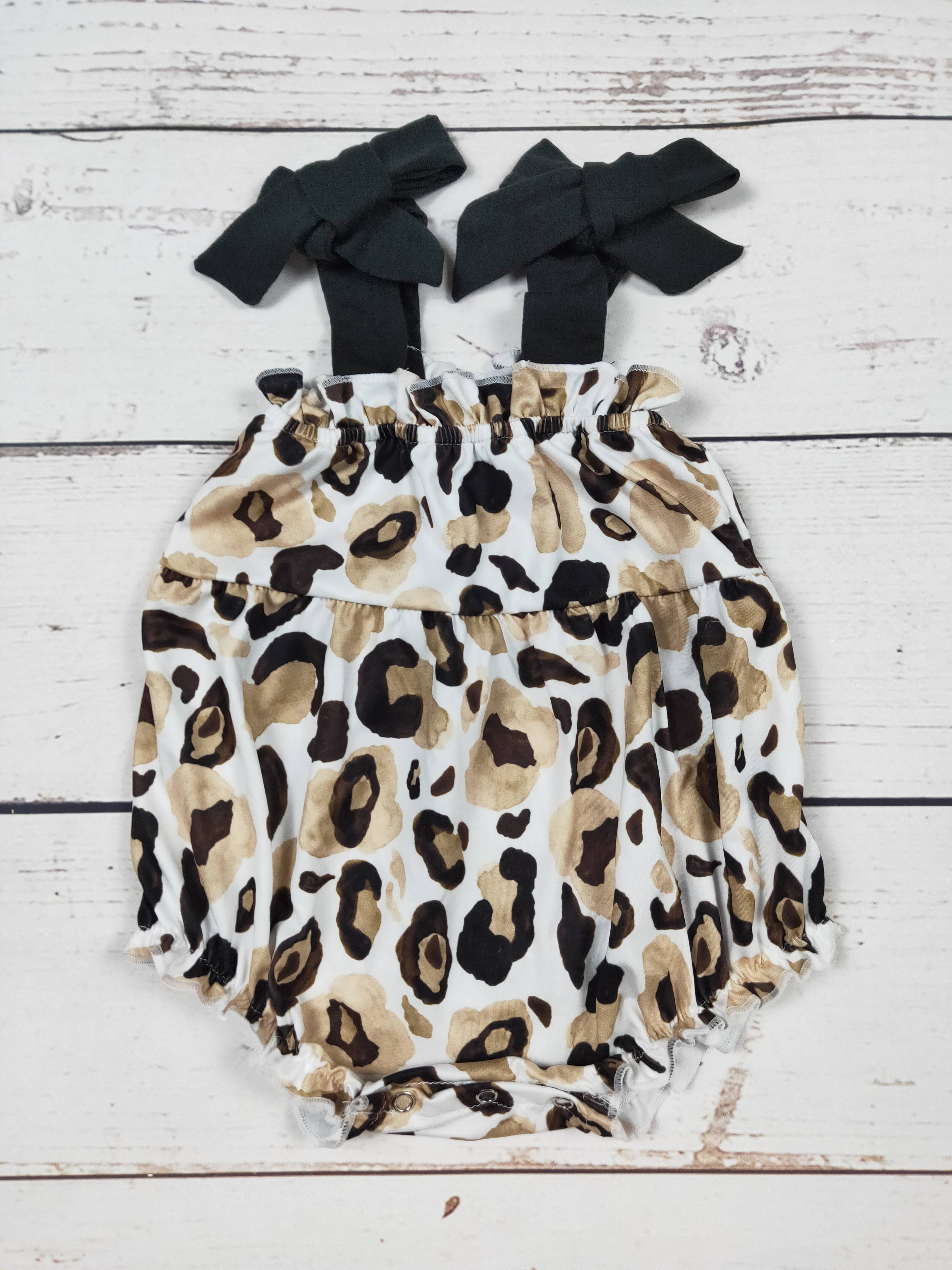 Black& Gold Cheetah Printed Baby Girl Bubble.
